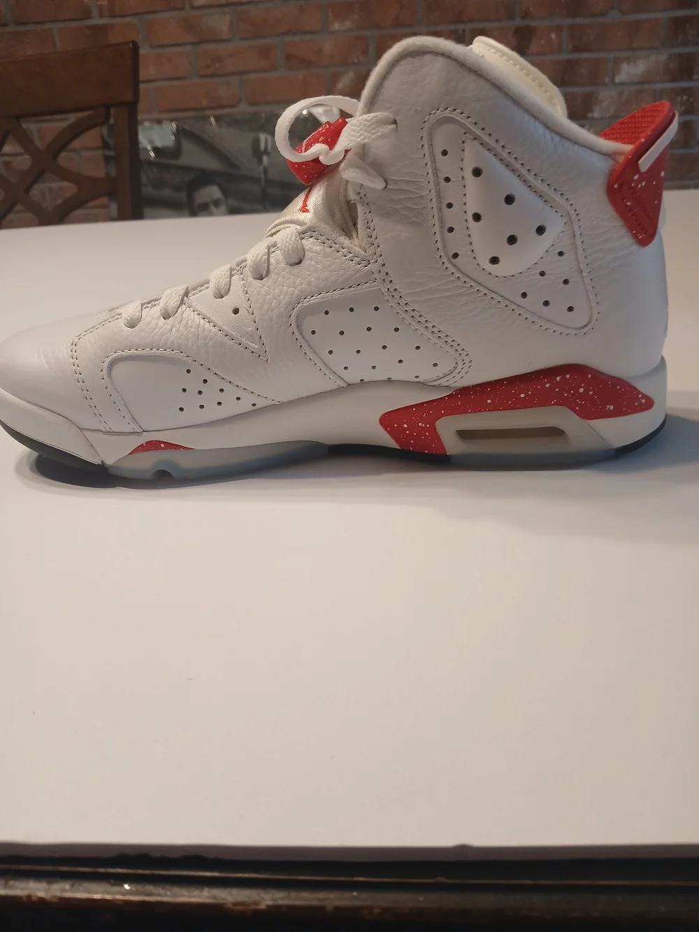 Nike Air Jordan 6 Retro Red Oreo GS 7Y White University Red 384665-162 NEW